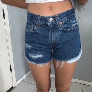 Levi jean shorts
